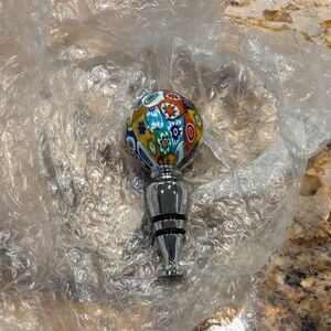 NWOT-Venetian  Wine Stopper with Silver Base